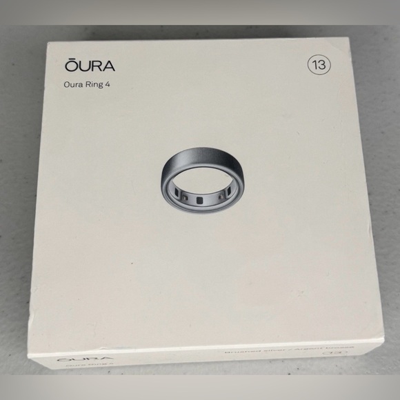 Oura Ring Gen 4 Brushed Silver Sz: 13 - Picture 2 of 9